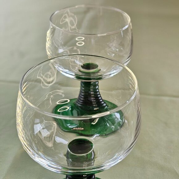Set of 2 Vintage Bockling Made in Germany Roemer Plain Glasses with Green Foot - Picture 6 of 11